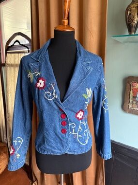 Embroidered Blue Denim Women’s Blazer Jacket - Floral Detail